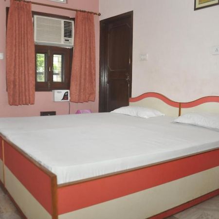 Aapnni Hotel Jaipur Oda fotoğraf