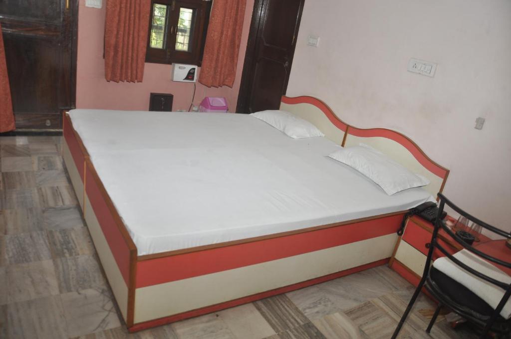 Aapnni Hotel Jaipur Oda fotoğraf